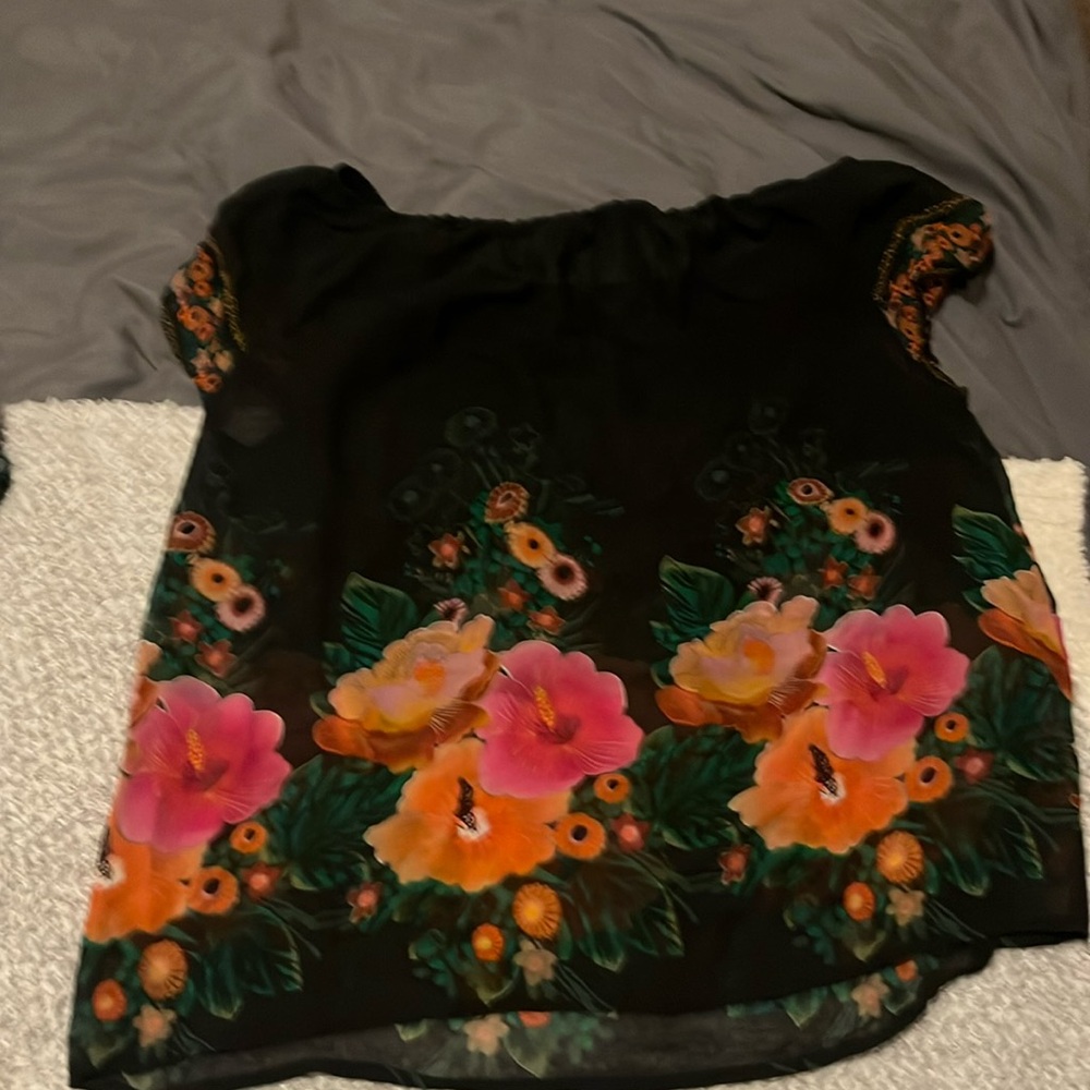 Large Flowered Blouse